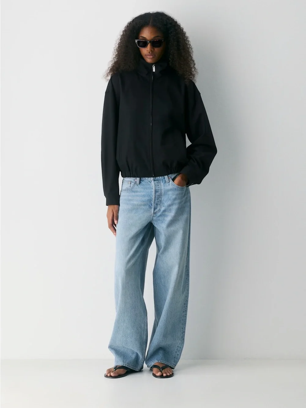 Aritzia Denim Forum 003 Relaxed Lo-Rise Baggy Jean - Picture 1 of 6